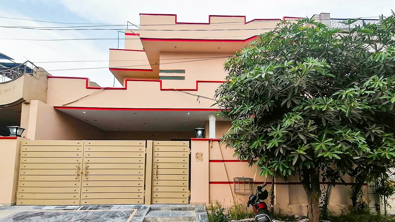10 MARLA HOUSE FOR SALE IN BLOCK D ARCHITECTS ENGINEERS HOUSING SOCIETY LAHORE
