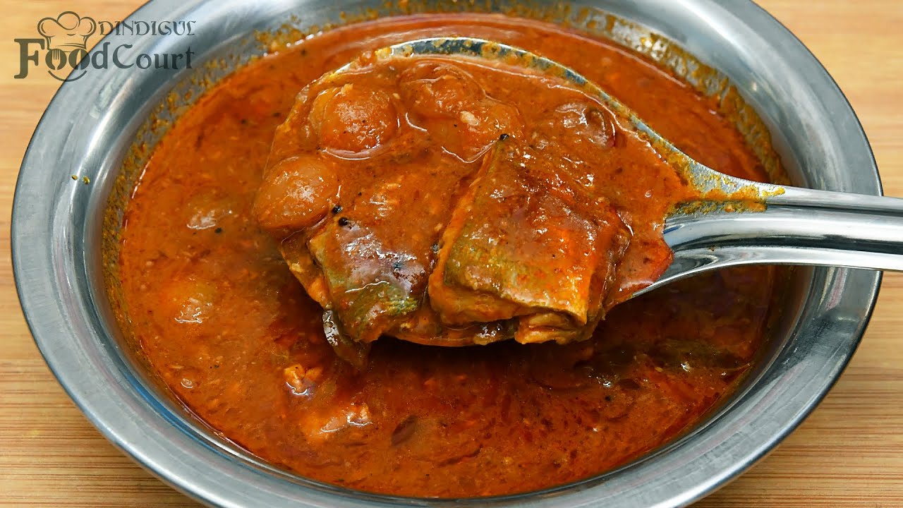 Dry Fish Curry/ Karuvattu Kulambu/ Karuvadu Kuzhambu