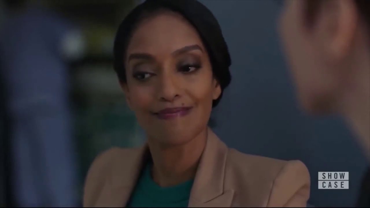 Supergirl Kelly and Alex Scenes (Season 4 )