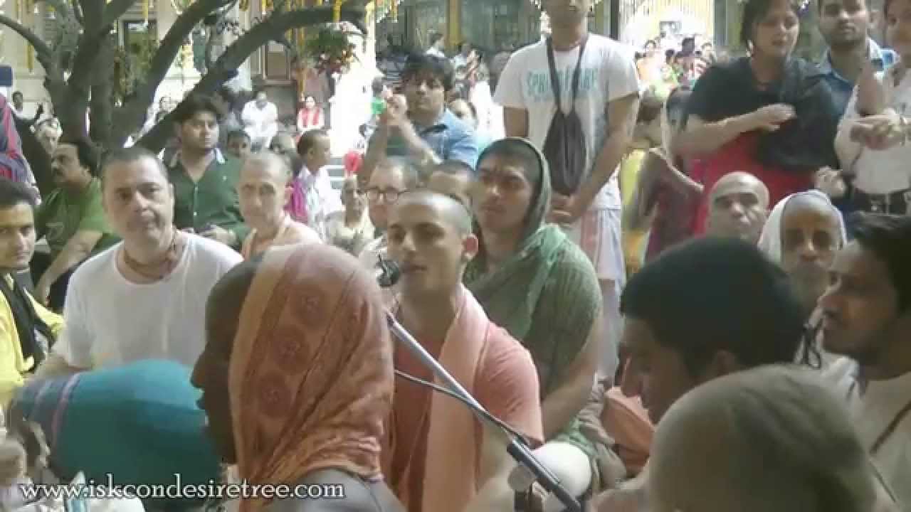 Vrindavan Kirtan Mela 2015 Vrajras Day 06   by HG Arjuna Prabhu