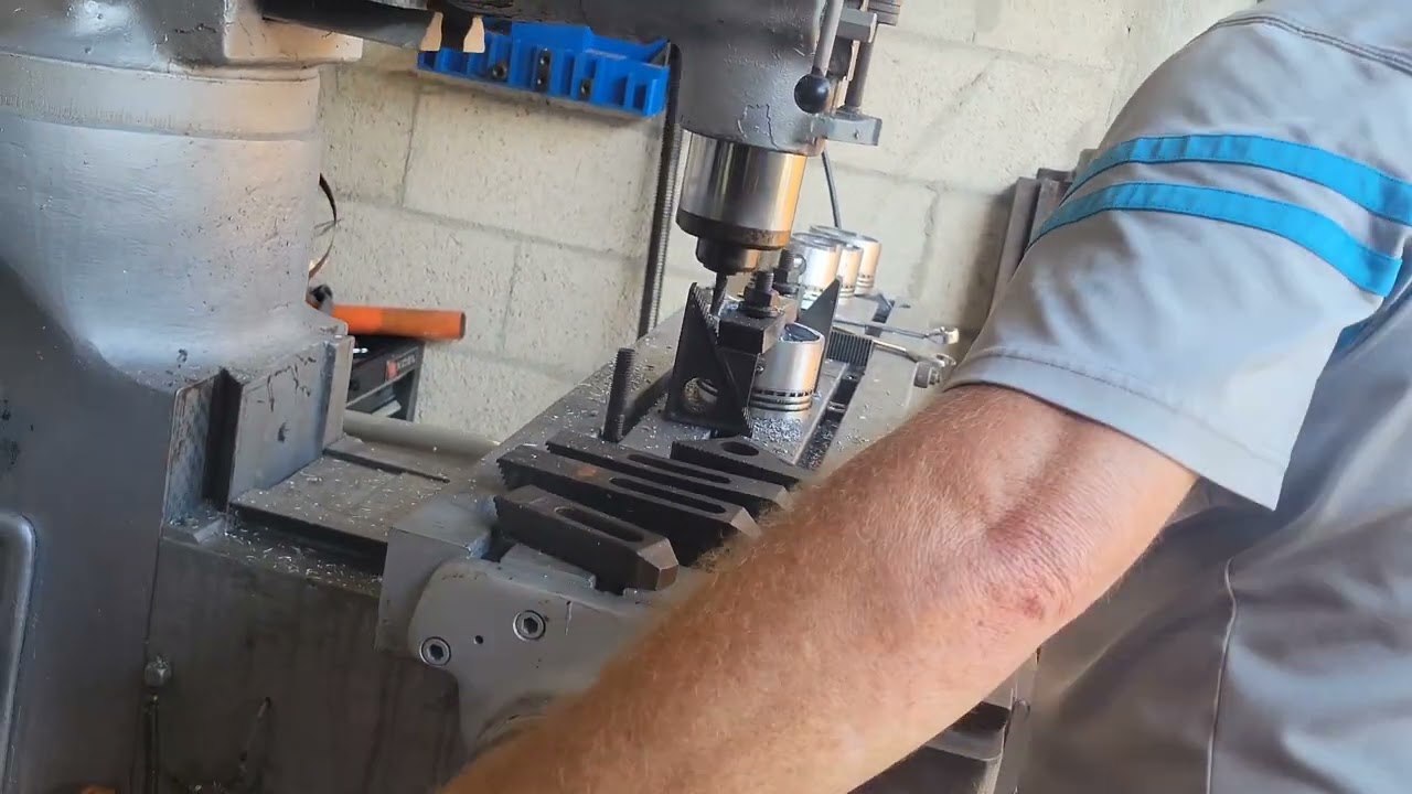 Modificando pistones para un 74mm Crank con 1.85 Rod Angle. 