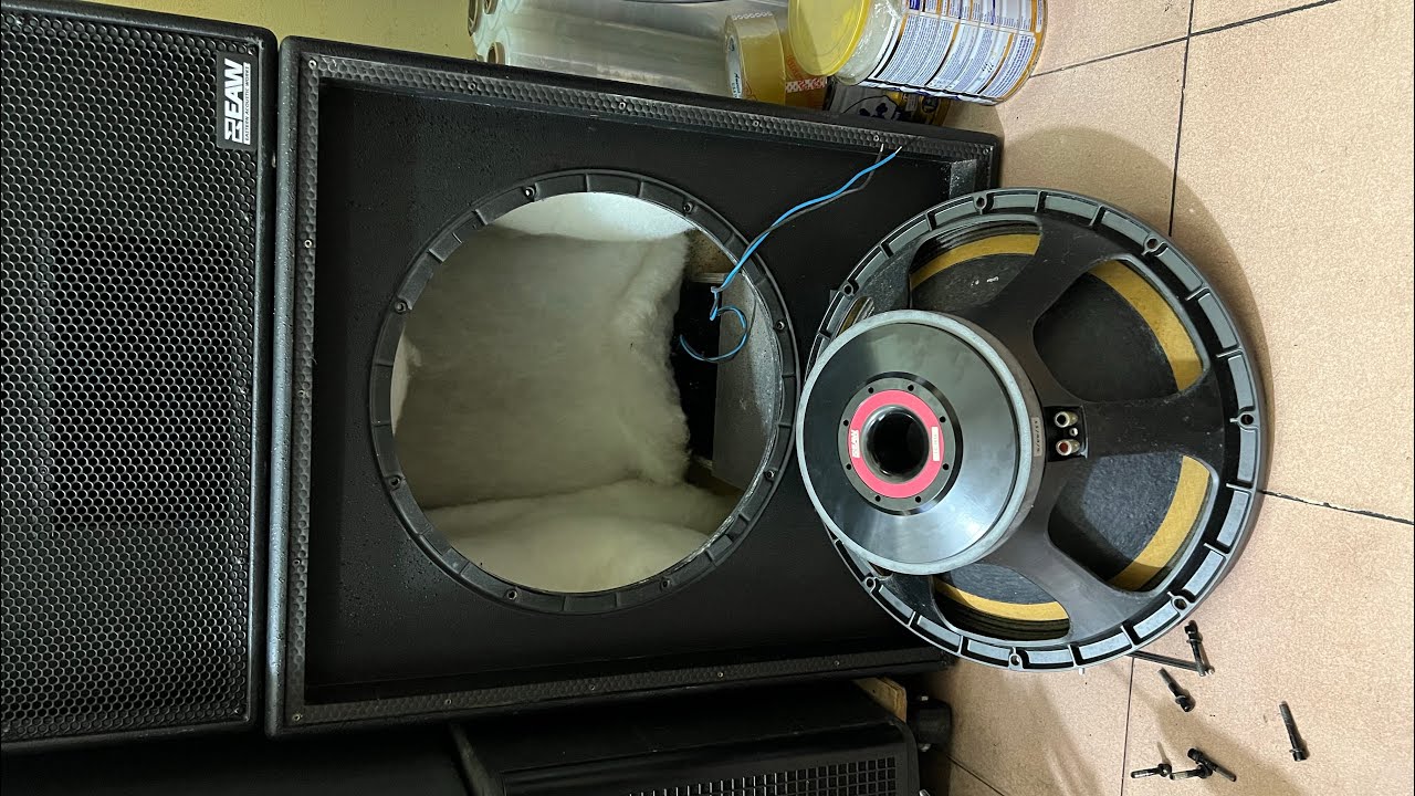 Sub 50 thương hiệu EAW của mỹ. Model Sb180zb