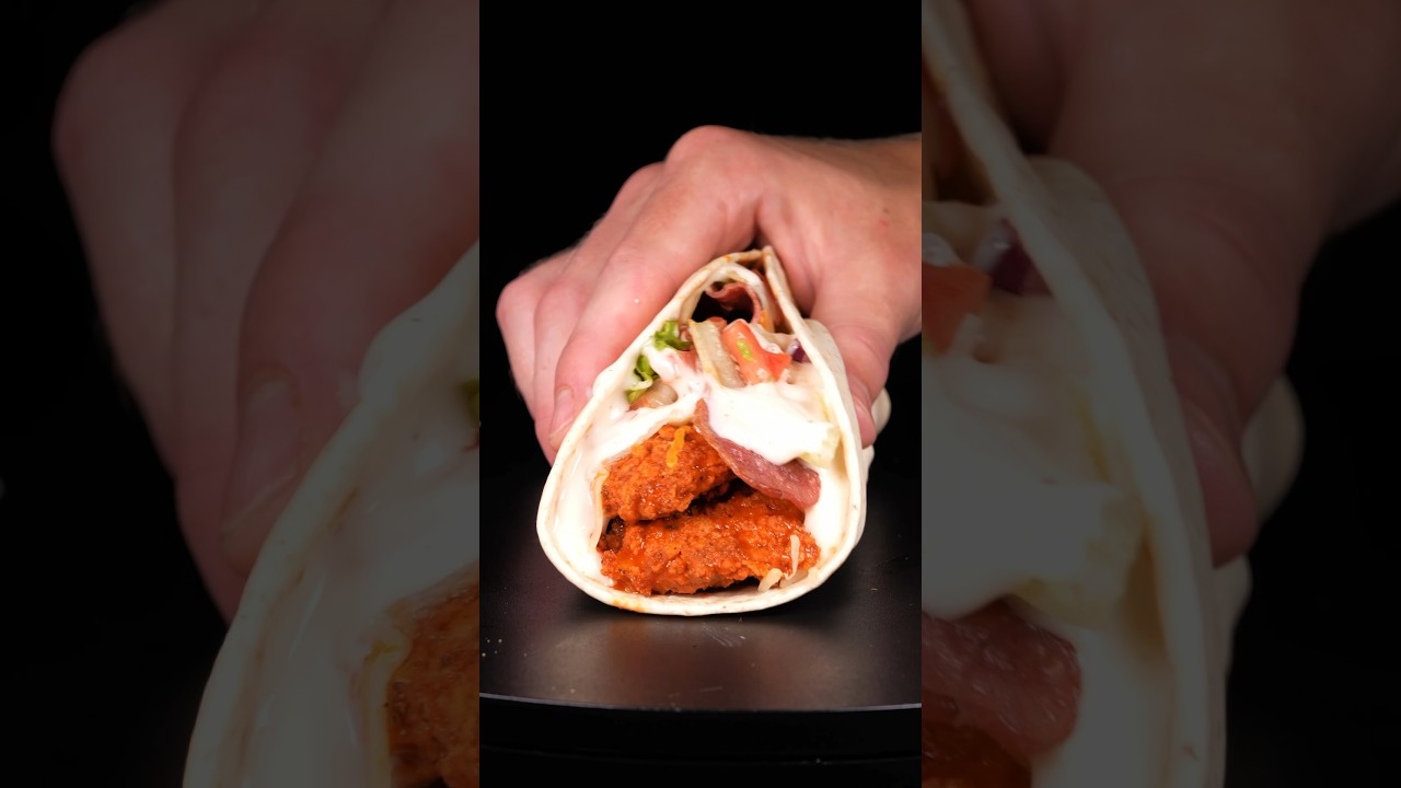 Healthier Buffalo Chicken Wrap 🌯