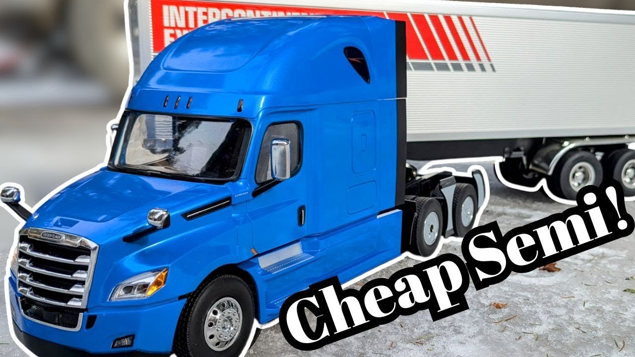 БОЛЬШОЙ и доступный радиоуправляемый тягач с прицепом! Diecast Masters Freightliner Cascadia