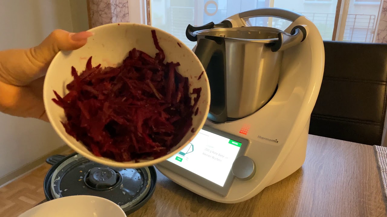 Борщ с говядины в Thermomix TM6