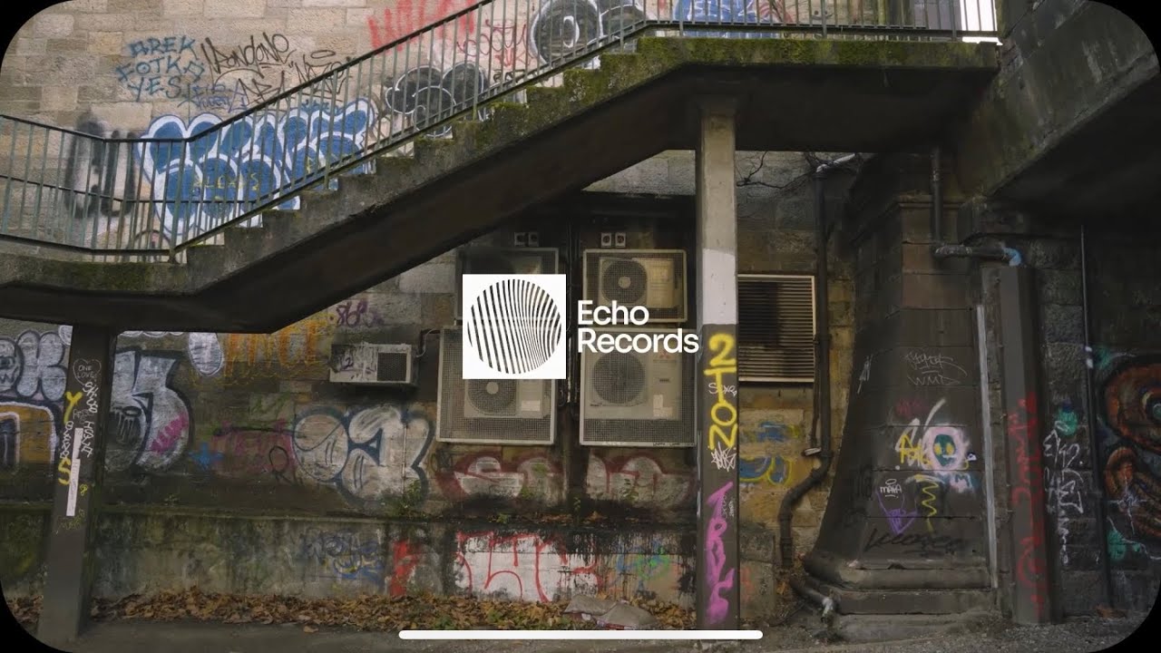 Record shop tour of Glasgow Full Documentary