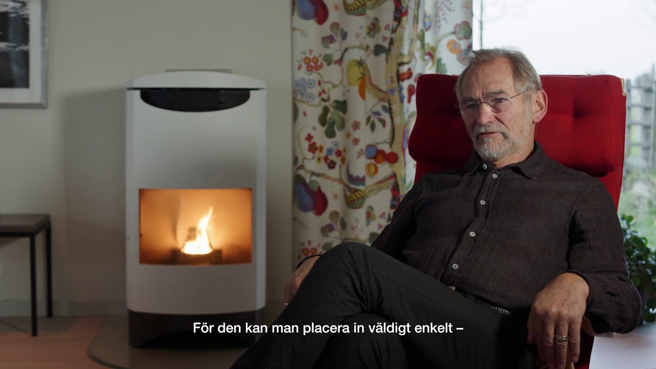 Modern och h&aring;llbar v&auml;rmek&auml;lla med termostatstyrning som drivs p&aring; h&aring;llbar energi.