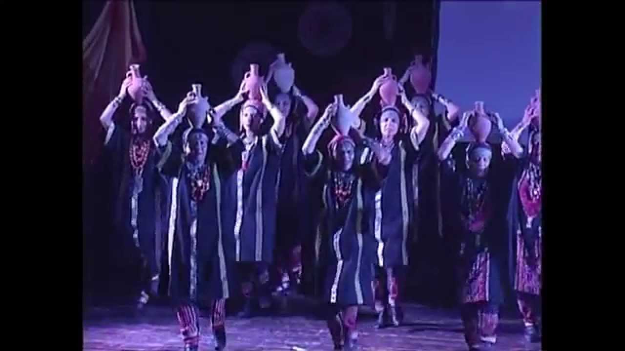 עמקא להקת הפולקלור בריקוד כדים amka dance group - vase dance