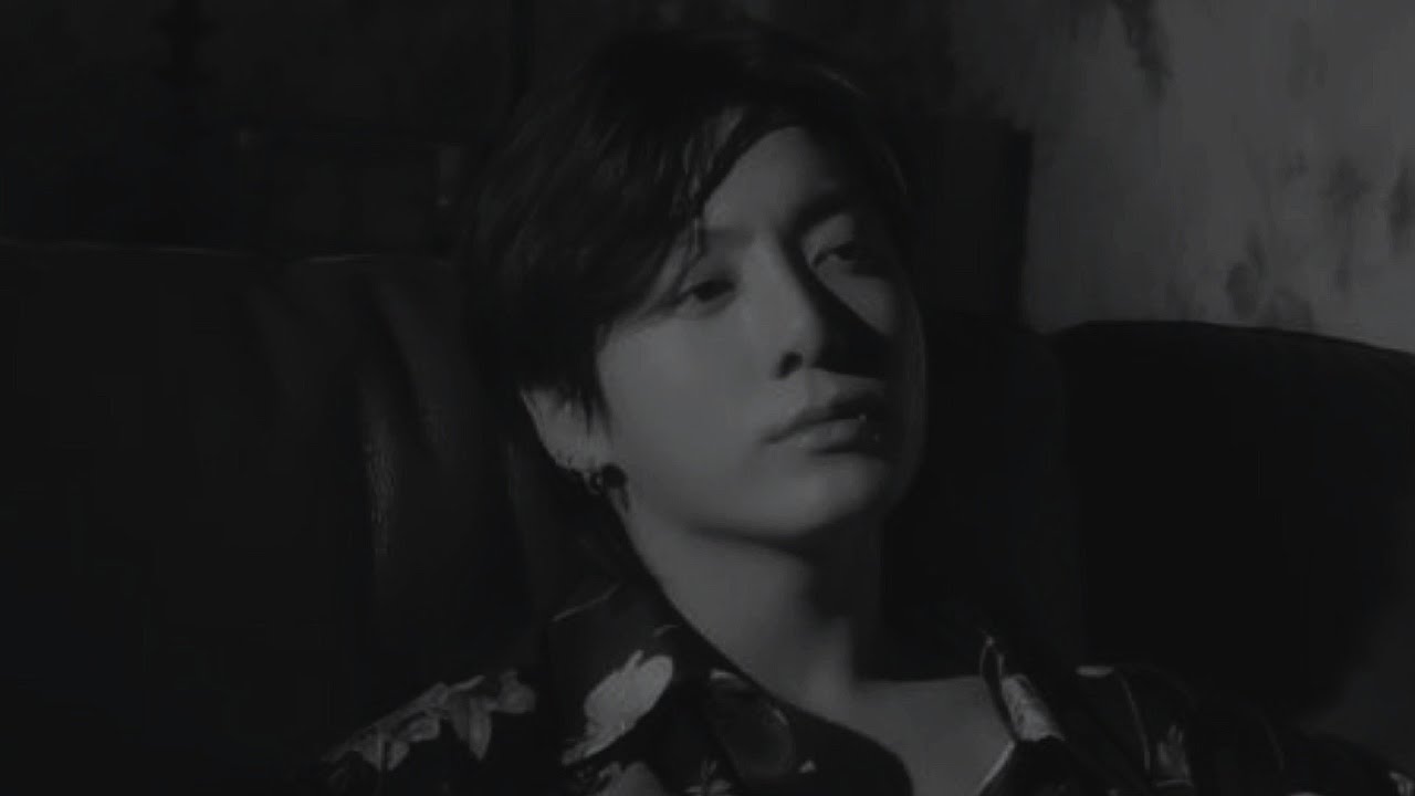 ASMR JUNGKOOK | Ele é um marido cuidadoso e um papai bobo