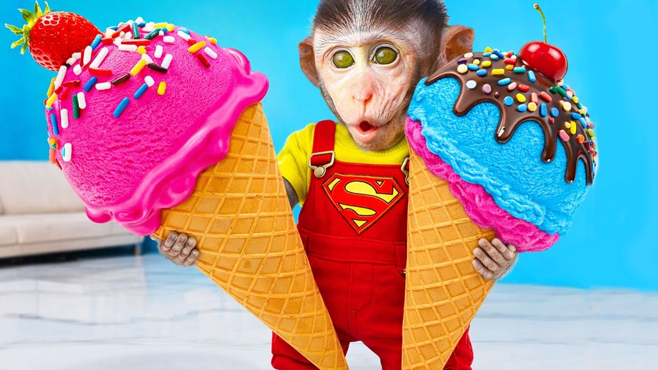Monkey Baby Mimi first experience buying a giant ice cream cone at an ATM | Mimi Money Life