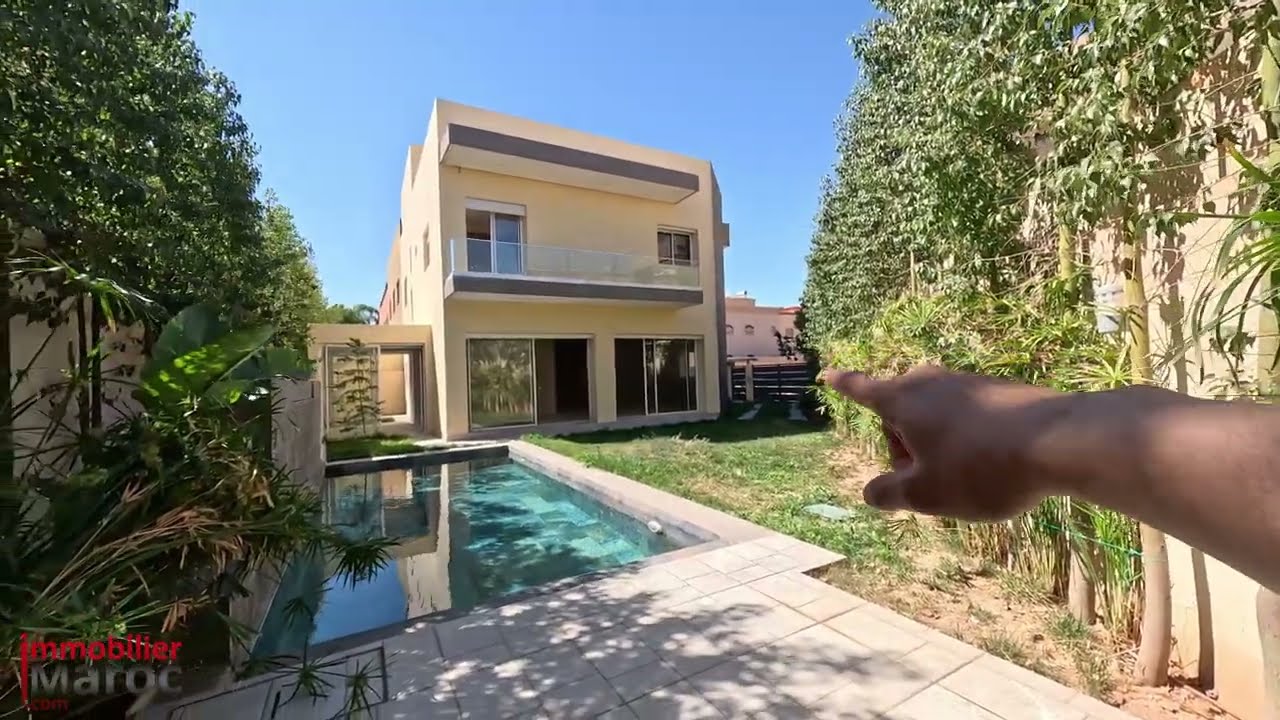 فيلا عصريه للبيع في مراكش 4500000 luxe villa   contemporain à vendre à Marrakech (villa vendu)