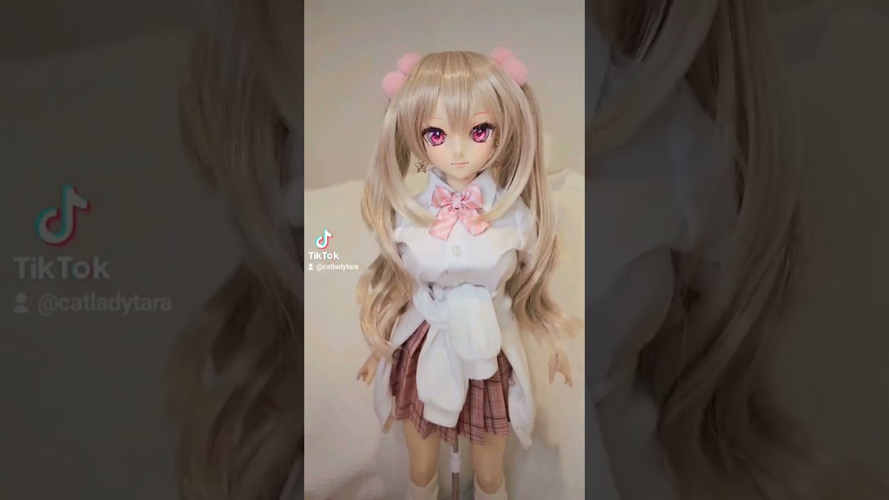 Doll dress up time! 💖💖💖 #anime #dollfie #bjddoll #dollfiedream