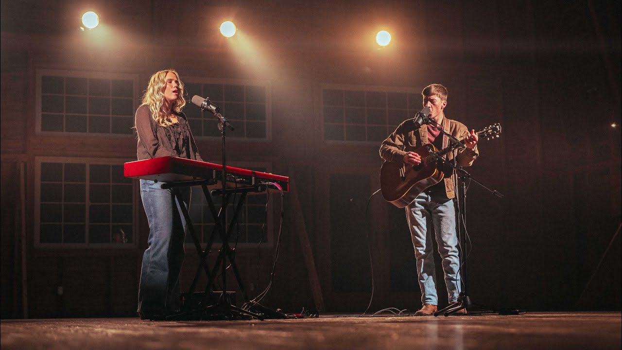 Sam Barber - Indigo (feat. Avery Anna) (Live on The Kelly Clarkson Show)