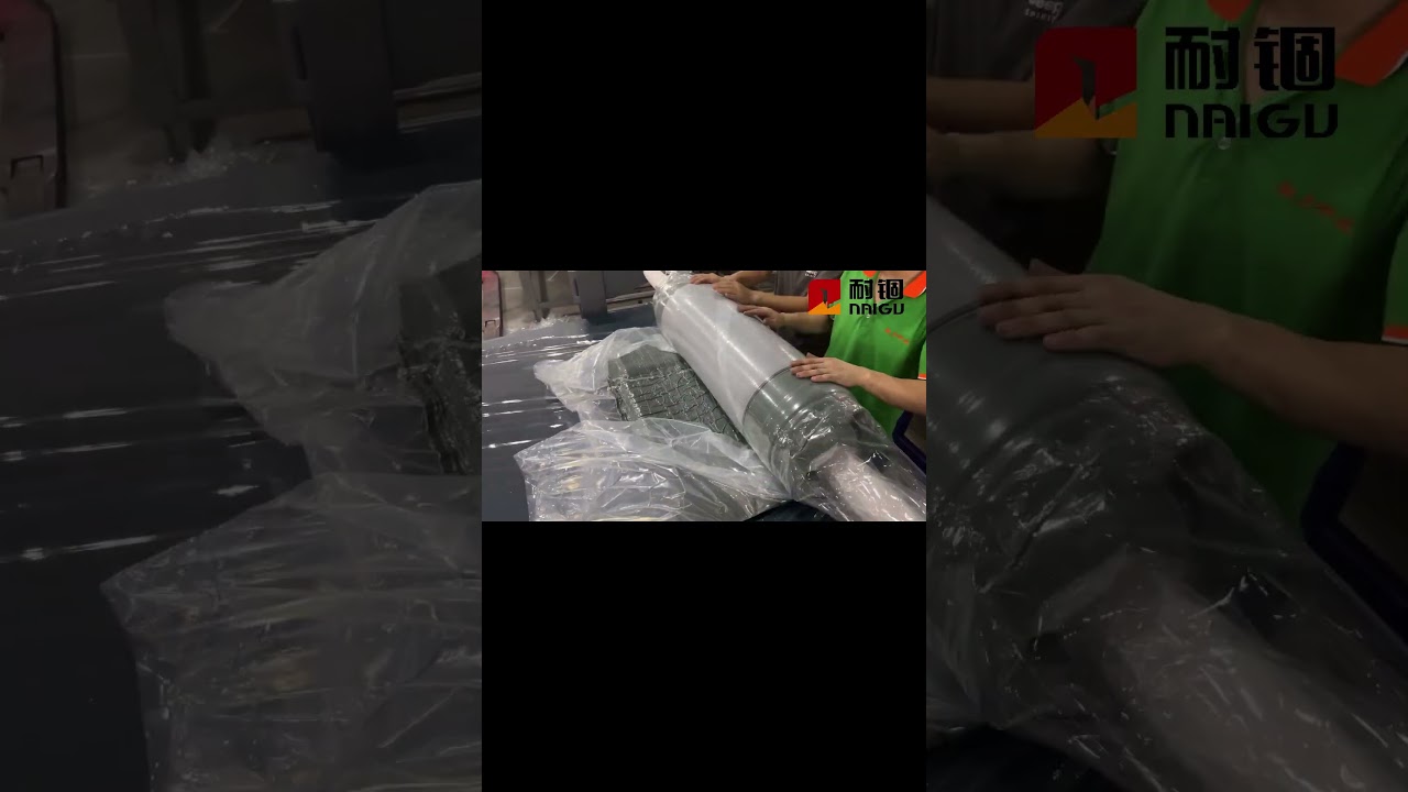 Space-Saving, Cost-Cutting Pillow Packaging: Meet Pillow Compression Roll Packing Machine| NAIGU