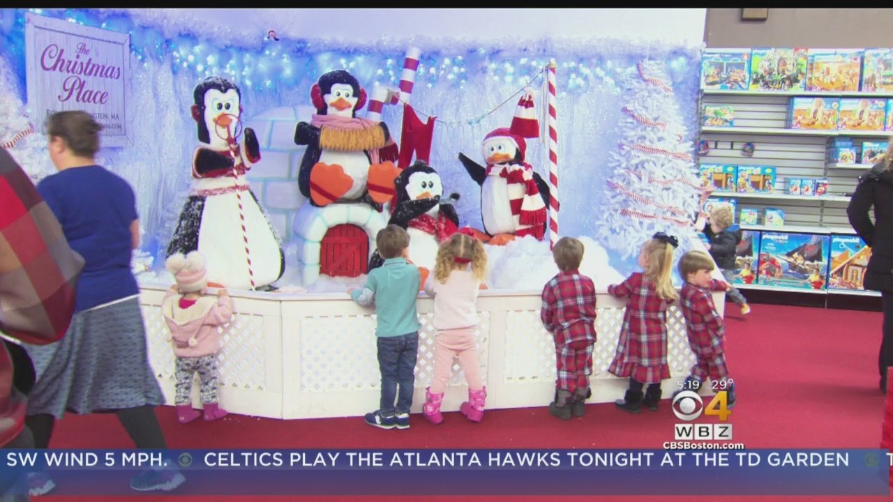 It Happens Here: Abington, Home Of The Christmas Place