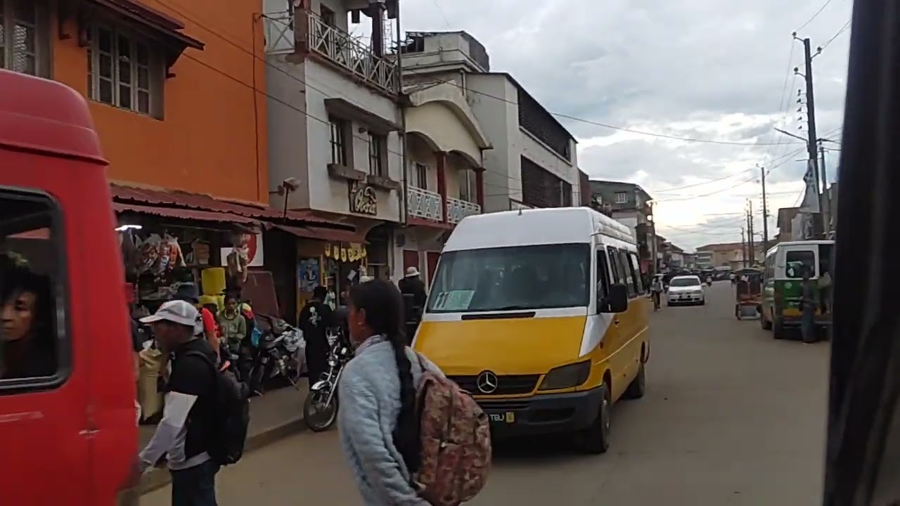 Antanivao by Antsenakely Andranomaimbo to Antsinanantsena - Streets view of Antsirabe Madagascar 