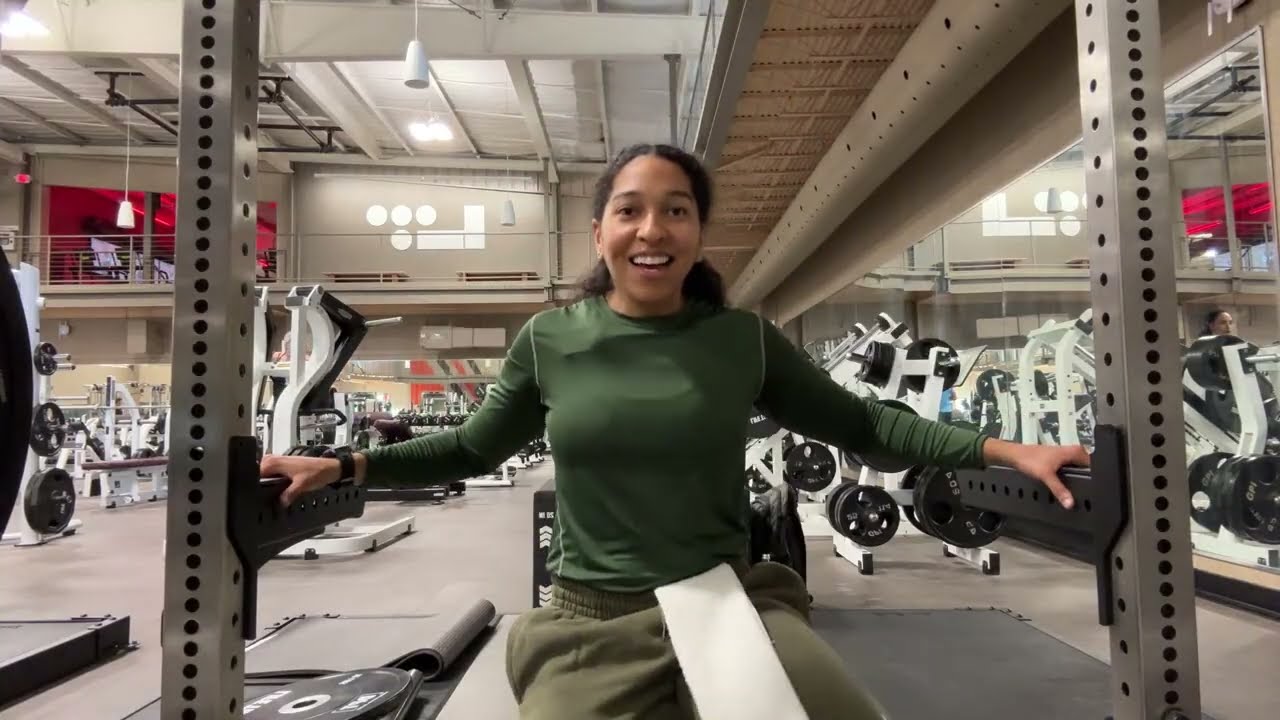Pt. 21 | Shanaeinc 🦁 is live! Leg day | 10 min workout 