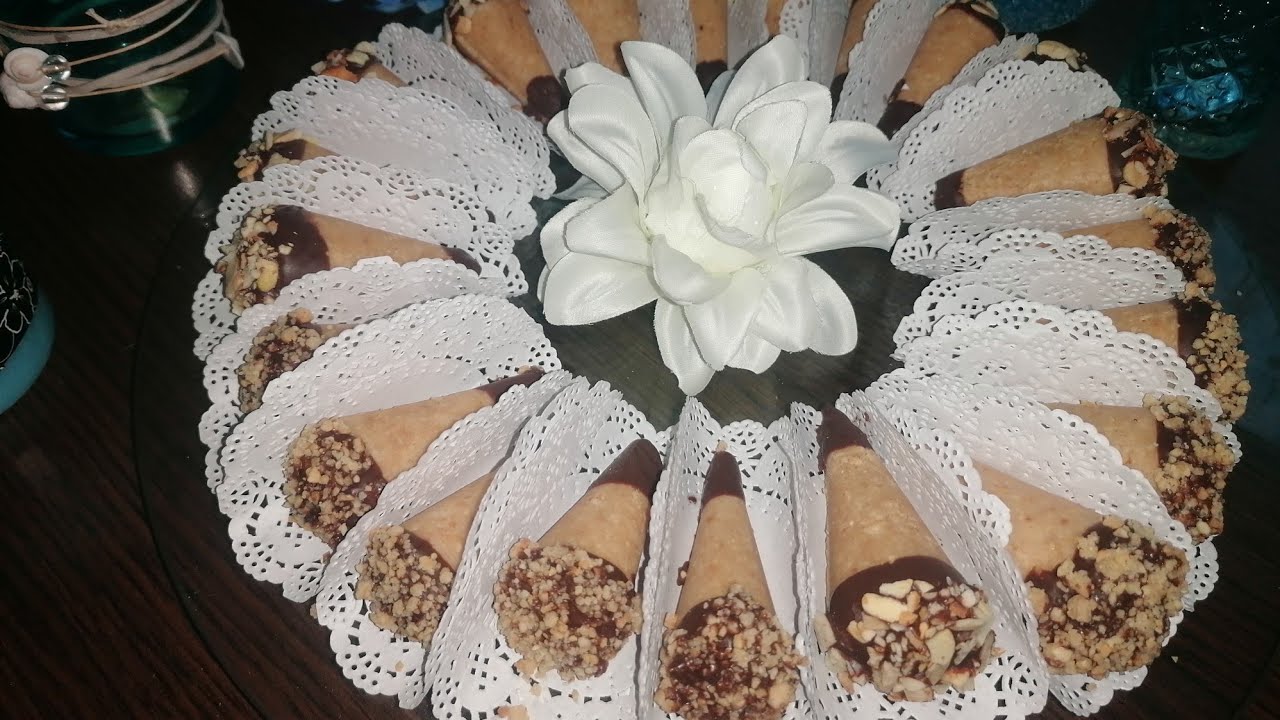 ♥️♥️♥️حلوة اللادو باللوز👌👌😋💯 أو كورني بمذاق الطروون  شهوا منو 👌