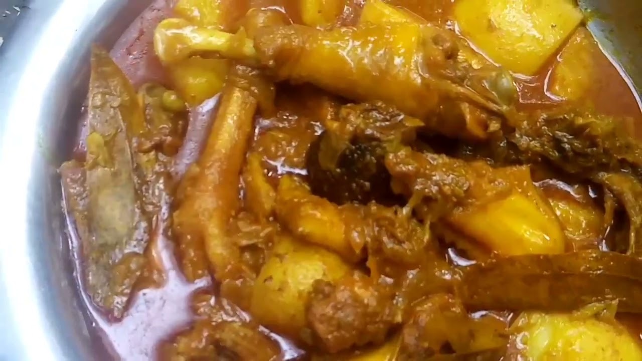 Deshi murgi diye notun alu ar haser mangsho diye gacher tatka lauyer durdanto mojar ekti recipe 