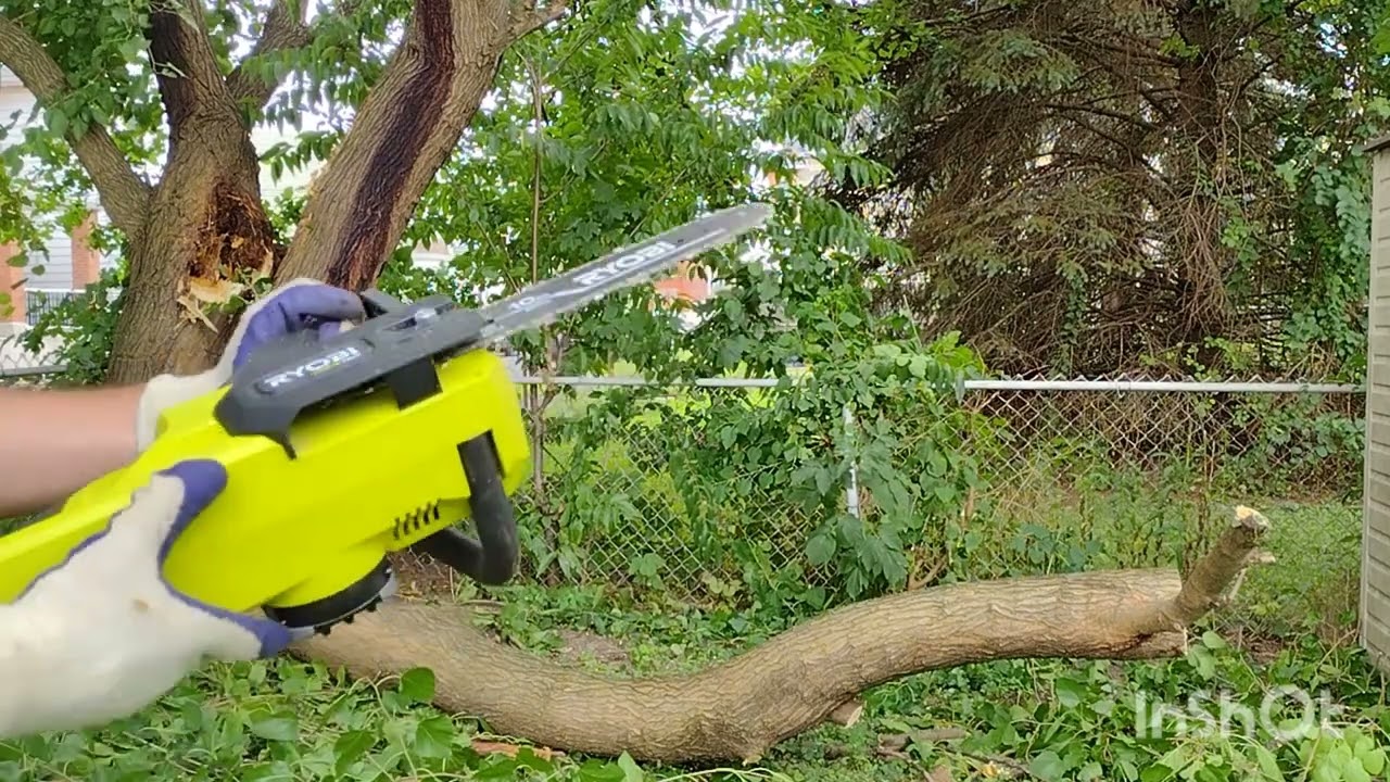 RYOBI  18V Brushless 10 in. Cordless Battery Chainsaw