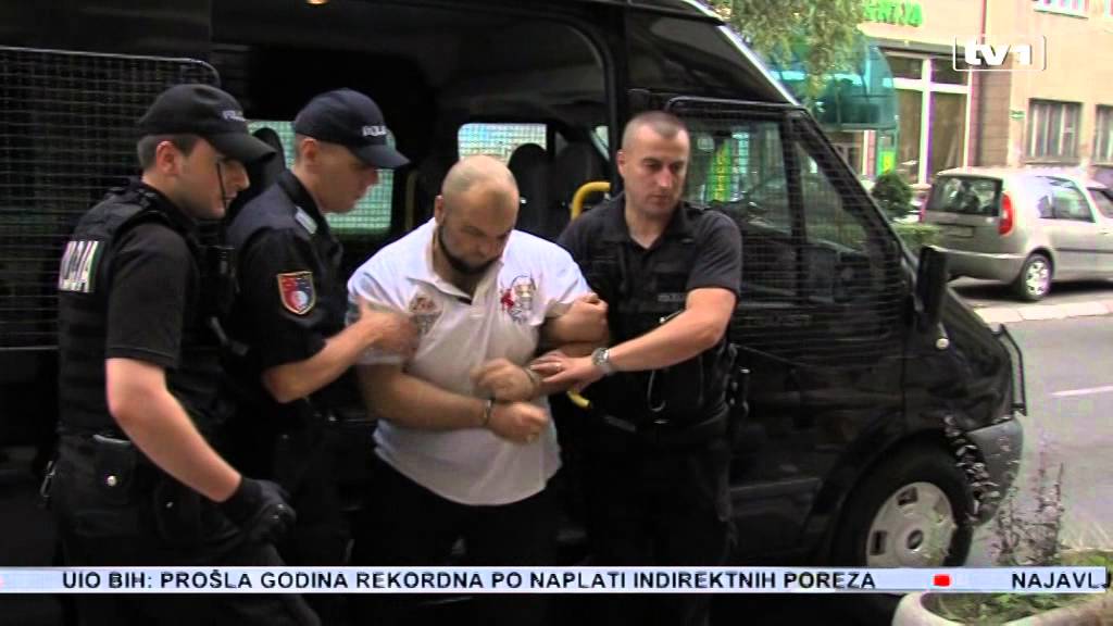 Damir Delić koji je pucao na sarajevsku policiju predat Tužilaštvu