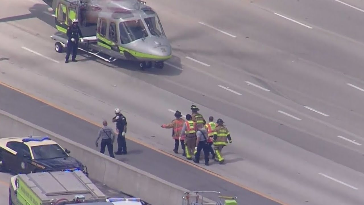 At least 2 injured in multi-vehicle crash involving Florida Highway Patrol car on Turnpike