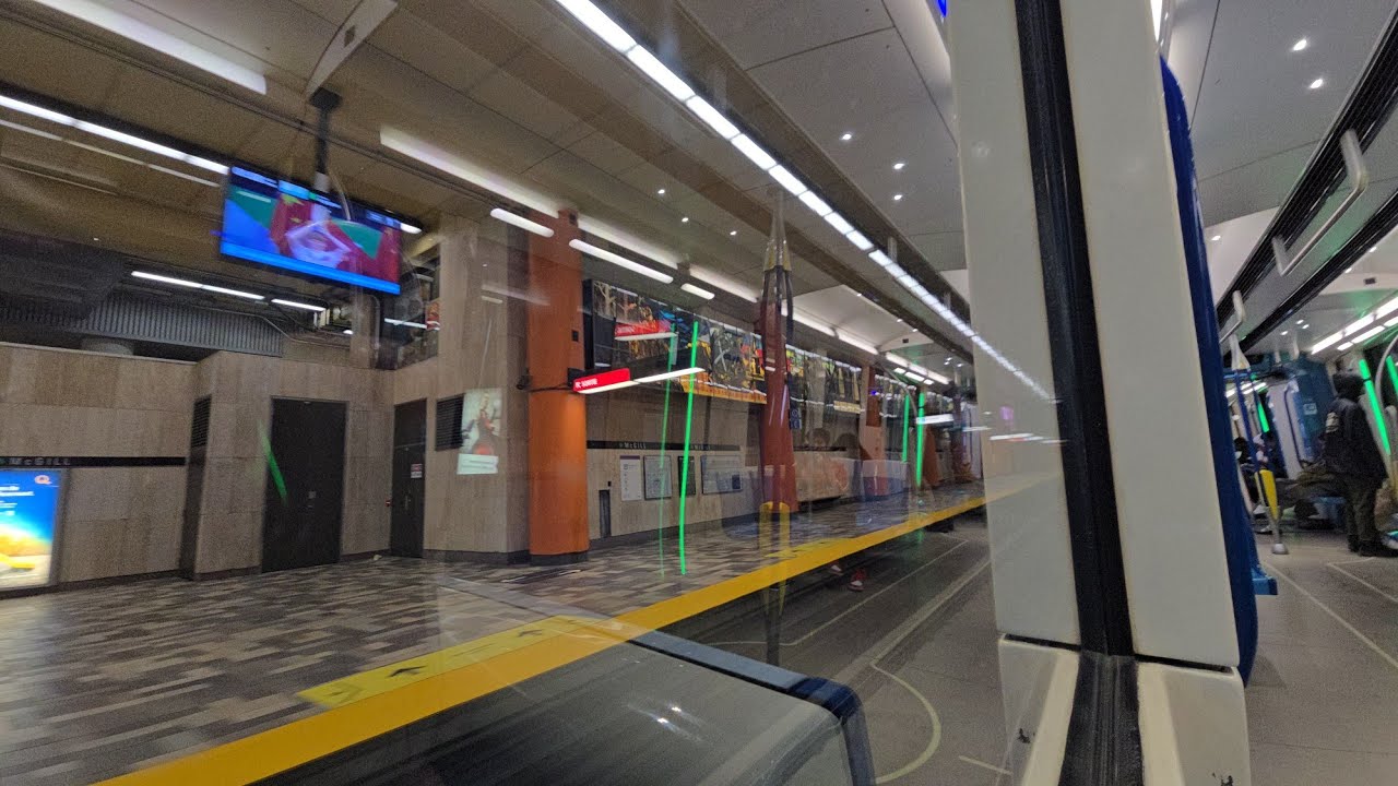 Riding the last metro train of the night on the Green Line in Montréal + bonus service slowdown 🟢
