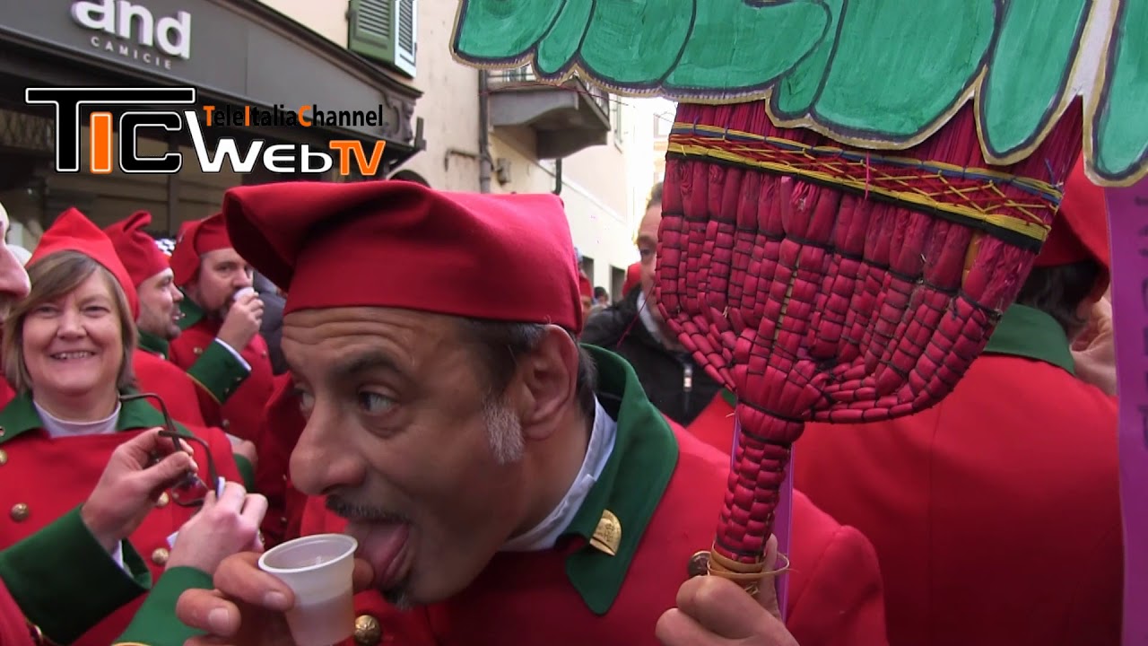 Il sound magico di Pifferi e Tamburi dello Storico Carnevale di Ivrea. 6 gennaio 2019