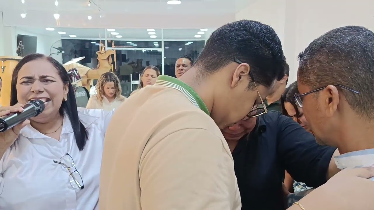 Oración con los pastores de santa Marta 