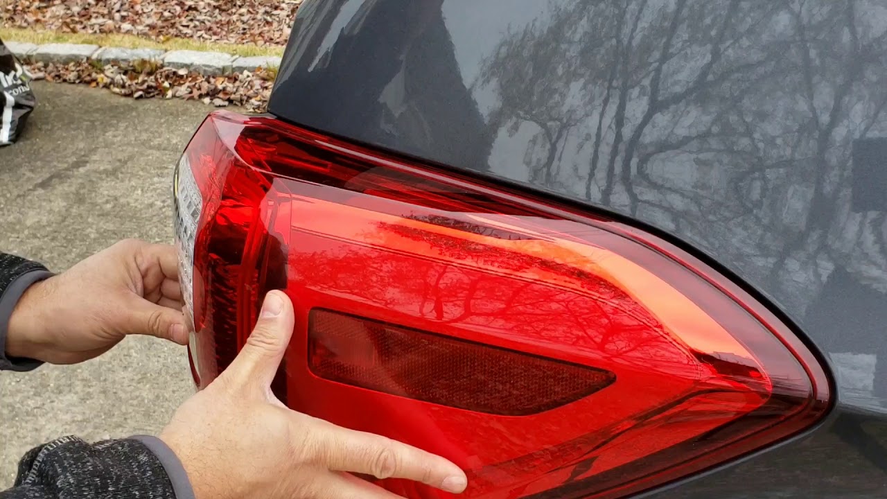 HOW TO: Changing your back up lights (or rear turn signals) on the Subaru Ascent