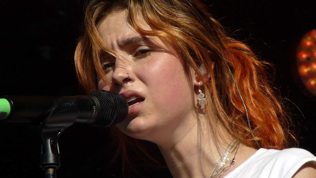 Clairo - Softly et Bags - Paris Rock en Seine 2019