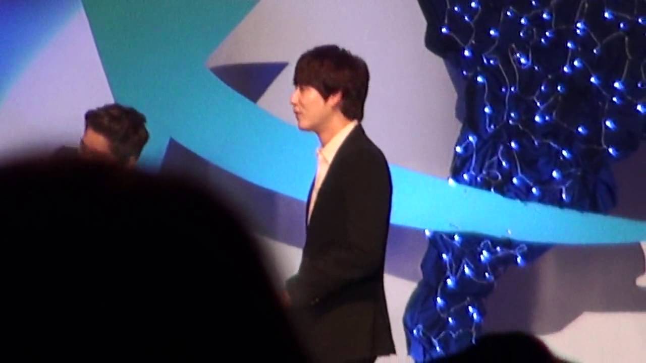 121020 SJ 7th Anniversary Fan Party - 'Motion Quiz' Game [Kyuhyun]