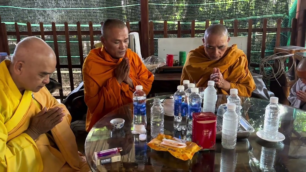 Lễ cúng dường trai tăng cho Tỳ Kheo Thích Trí Ngộ