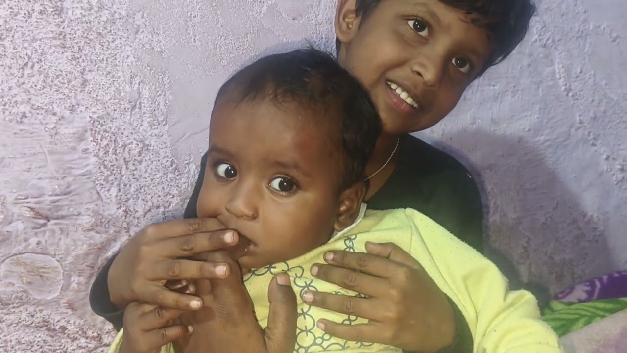 Aaj humne banai kachori🧆🧆 #aayushi #mini #vlog #family vlog #new vlog #Sourabh Joshi #Shivani Kumari