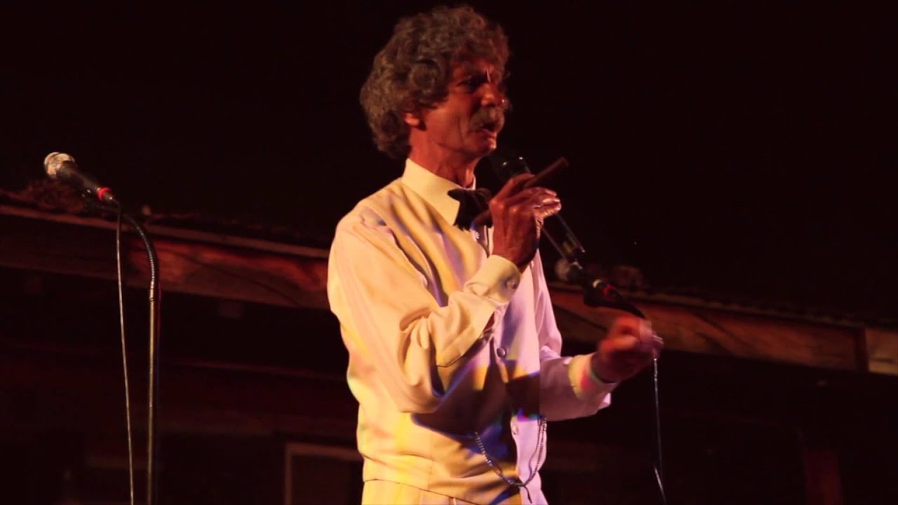 McAvoy Layne - Mark Twain's 
