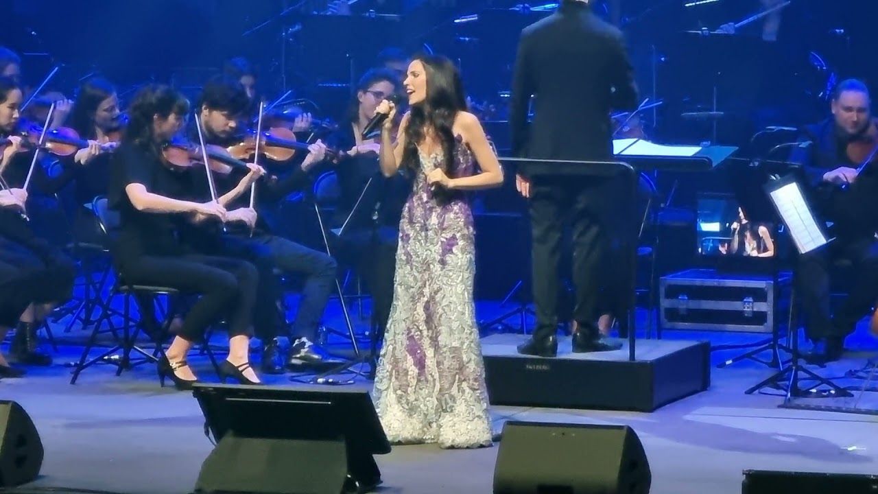 Libérée, Délivrée - La Reine des Neiges - Concert Disney - Lille le 4 décembre 2021