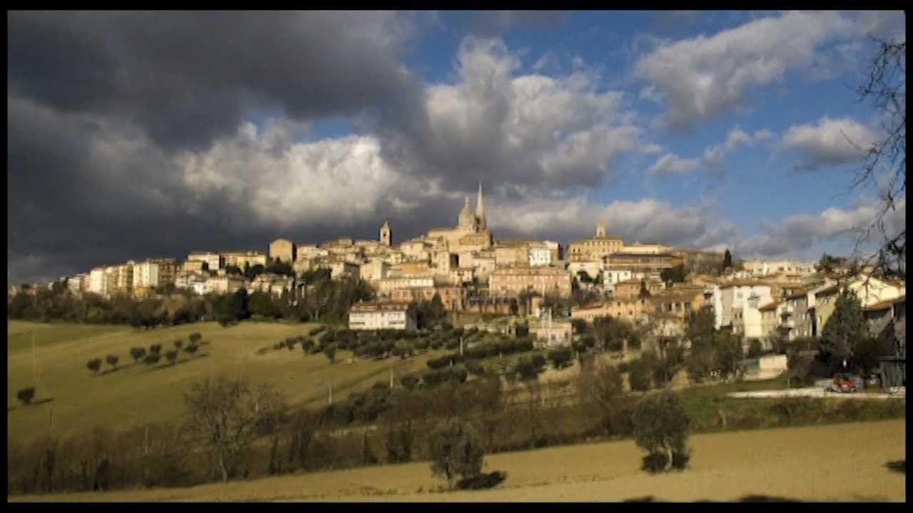 Ostra Vetere, un piccolo grande Paese dal cuore delle Marche