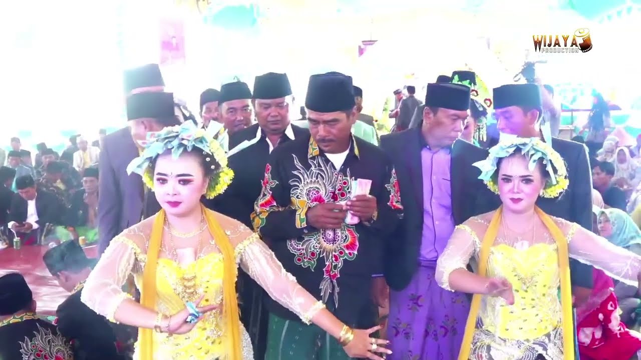 LASKAR PANGLIMA BANCAMA FEAT SINDEN PUTRI FAMILI