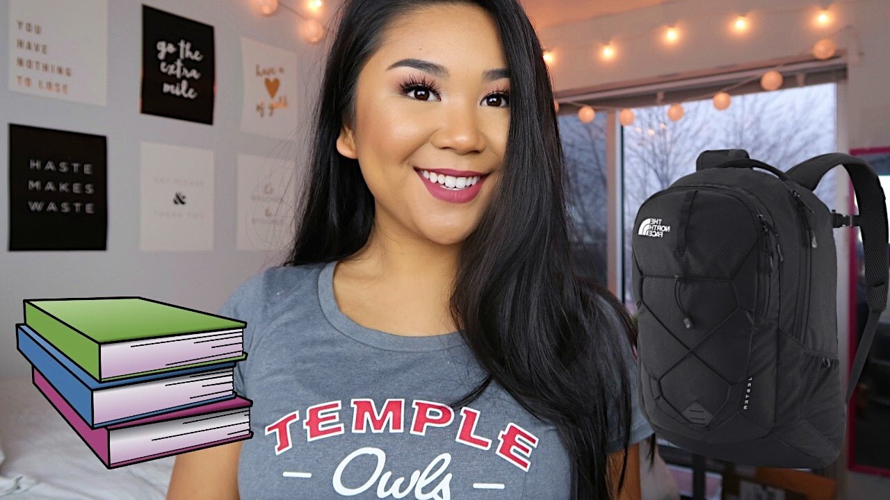 What's In my Backpack College 2017