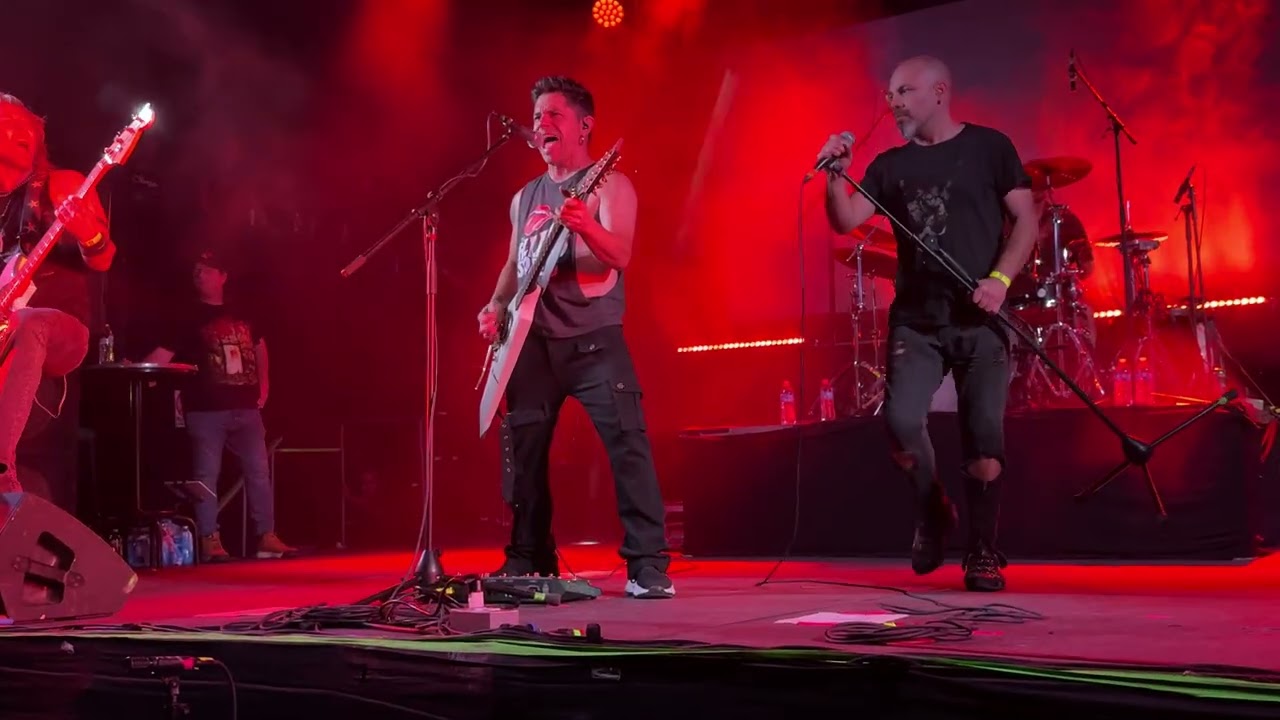 Dünedain, Inicio de concierto C3 Stage GDL. 🎵 A un paso del cielo 🤟🏻
