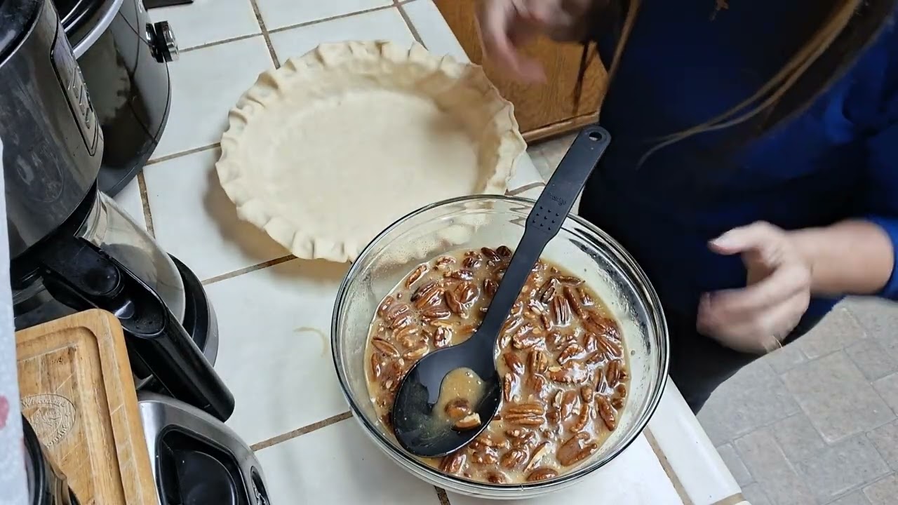 Fun to make Pecan Pie 🥧 
