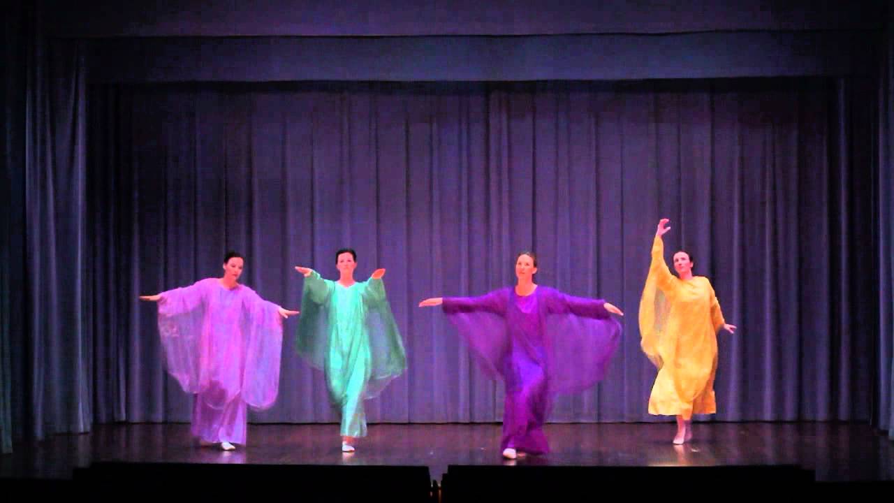 Eurythmy Performance  - Fugue in e minor by Johann Sebastian Bach