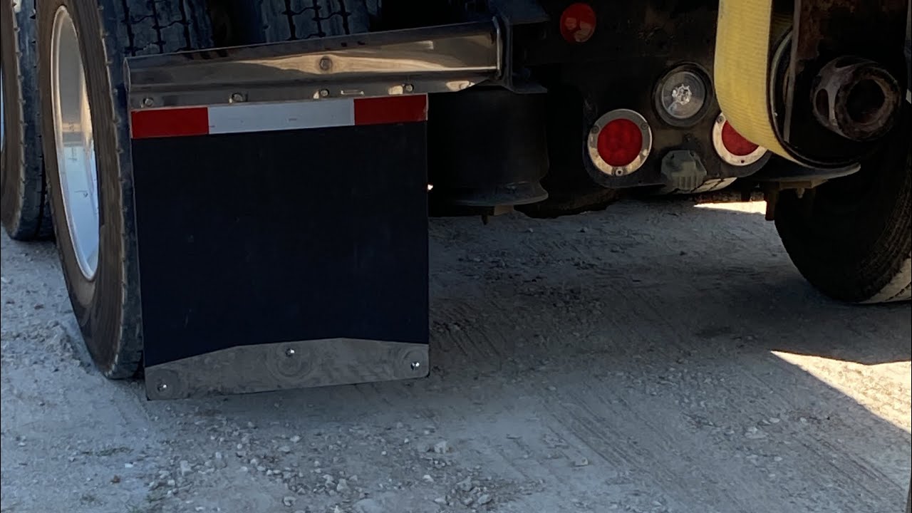 Instalando nuevos Mud Flaps al camión/Installing Mud Flap/Trucking/Freightliner, Kenworth