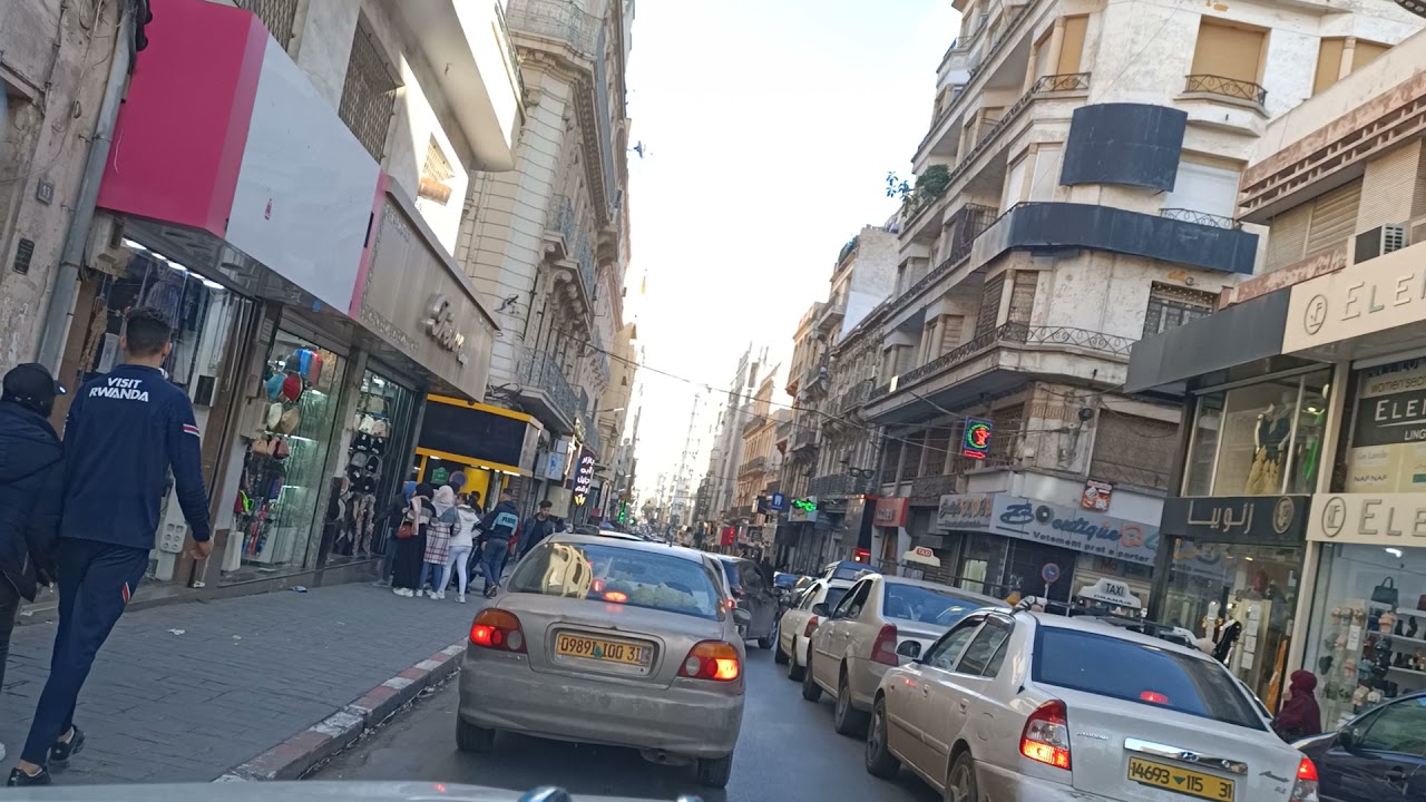الشيخ العنقى إذا كفى. الحاج امحمد العنقى الله يرحمو و وسع عليه في هذيك الدار. قمة فوق القمة.