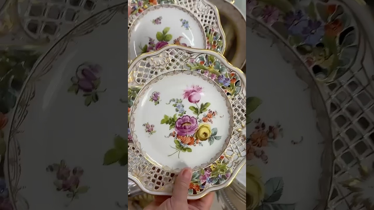 В каждом изделии -ручной труд старых мастеров#антиквариат#dresden#meissen
