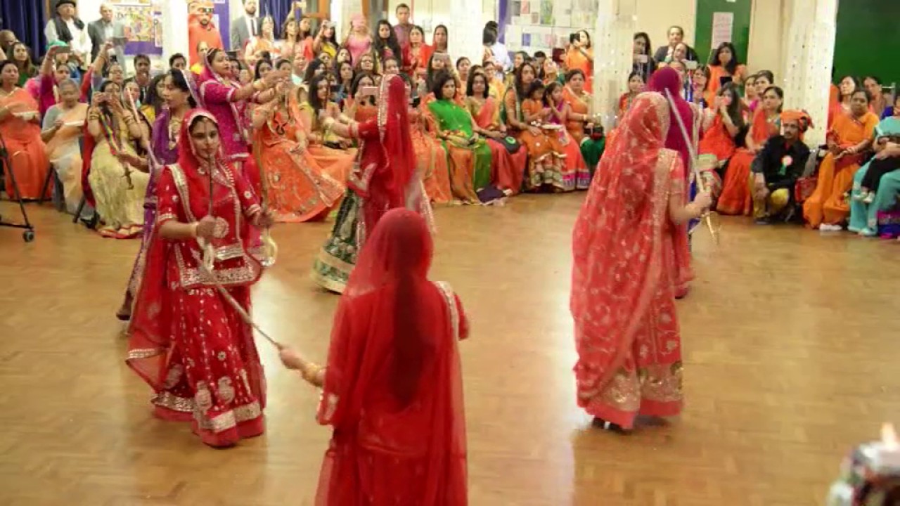 Rajput Samaj of UK Dusshera 2016 - Talvar Raas