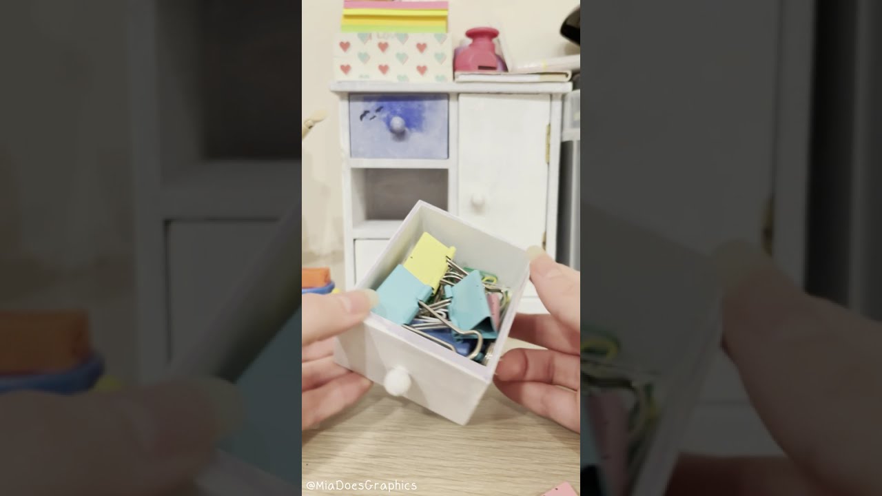 Come with me and paint this drawer - 