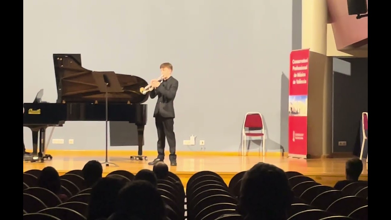Concerto in F minor (I Allegro Moderato) - Oskar Böhme