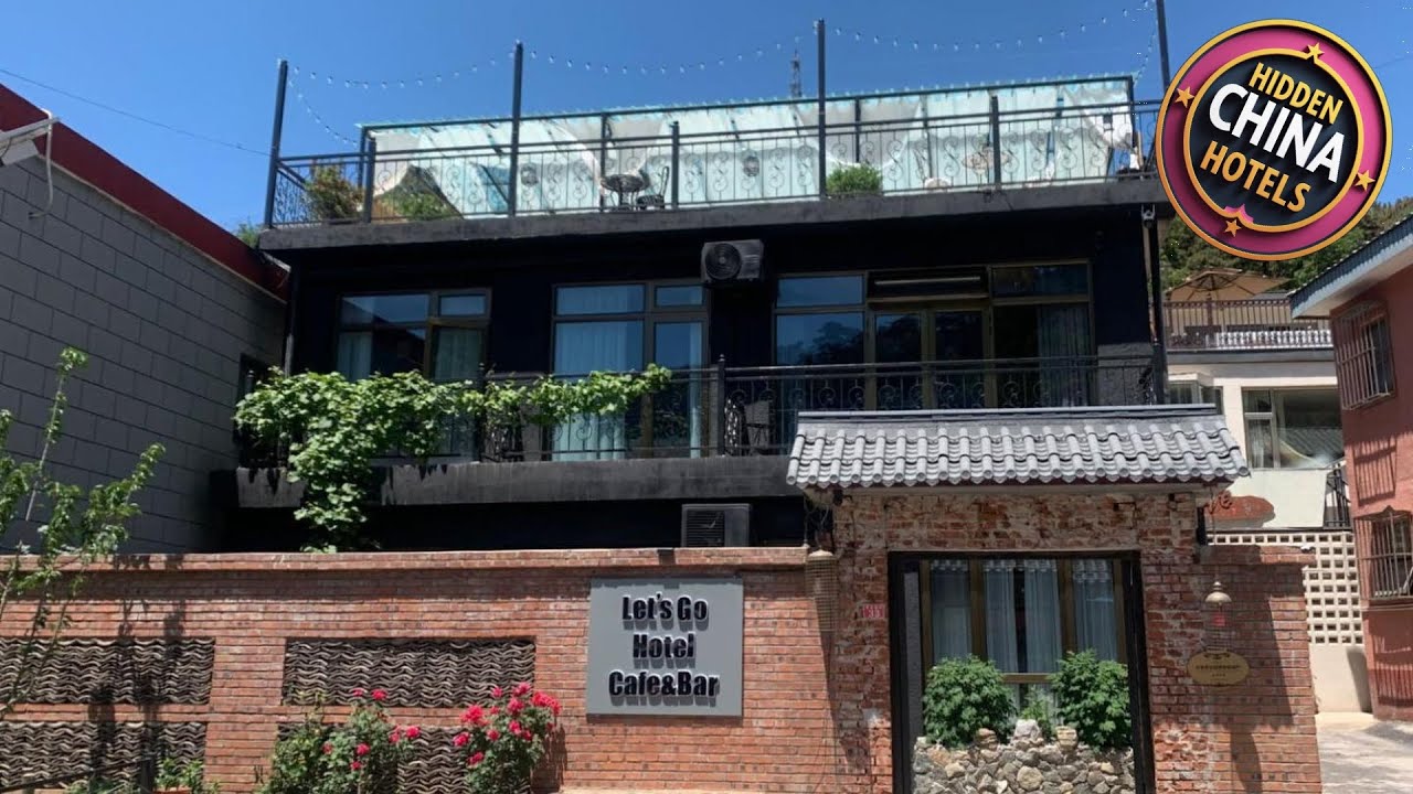 Beijing MutianyuGreat Wall Let'sgo Hotel&Bar | Beijing, China | Hotel Review 🛏️