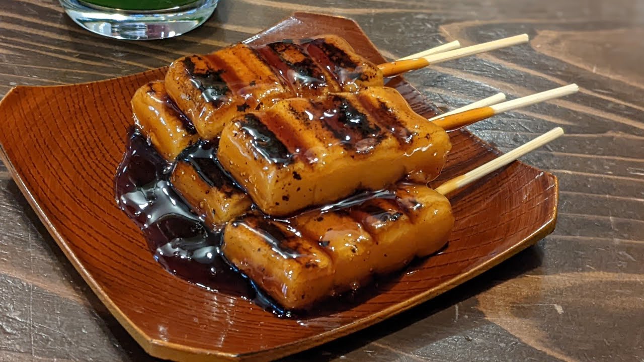 甘味茶屋 梅園 三条寺町店 / 京都 河原町 みたらし団子が人気の和カフェ
